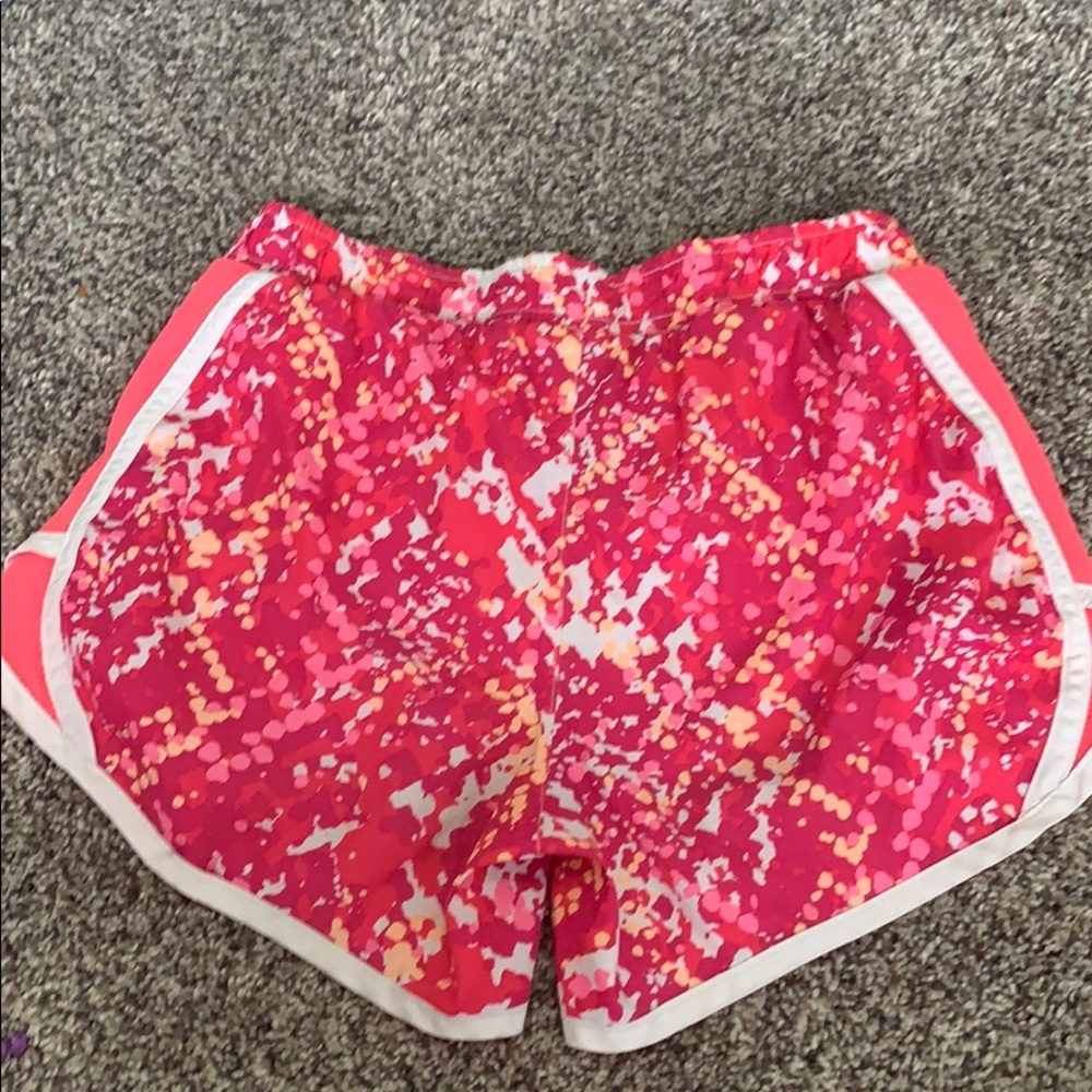 Girls active shorts - Picture 3 of 3